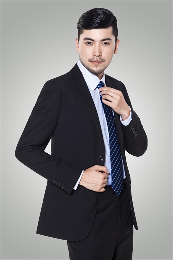 蔡精鲁 包装与印刷设计负责人